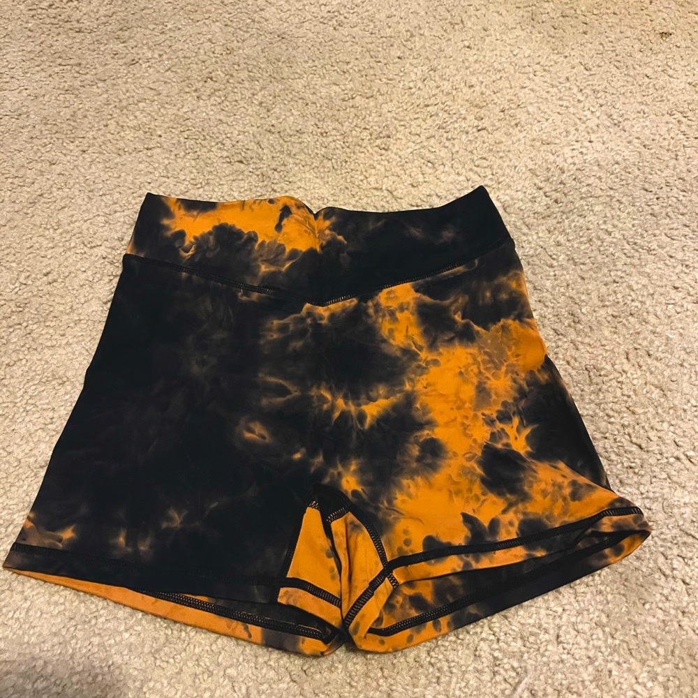 Balance Athletica now Vitality shorts